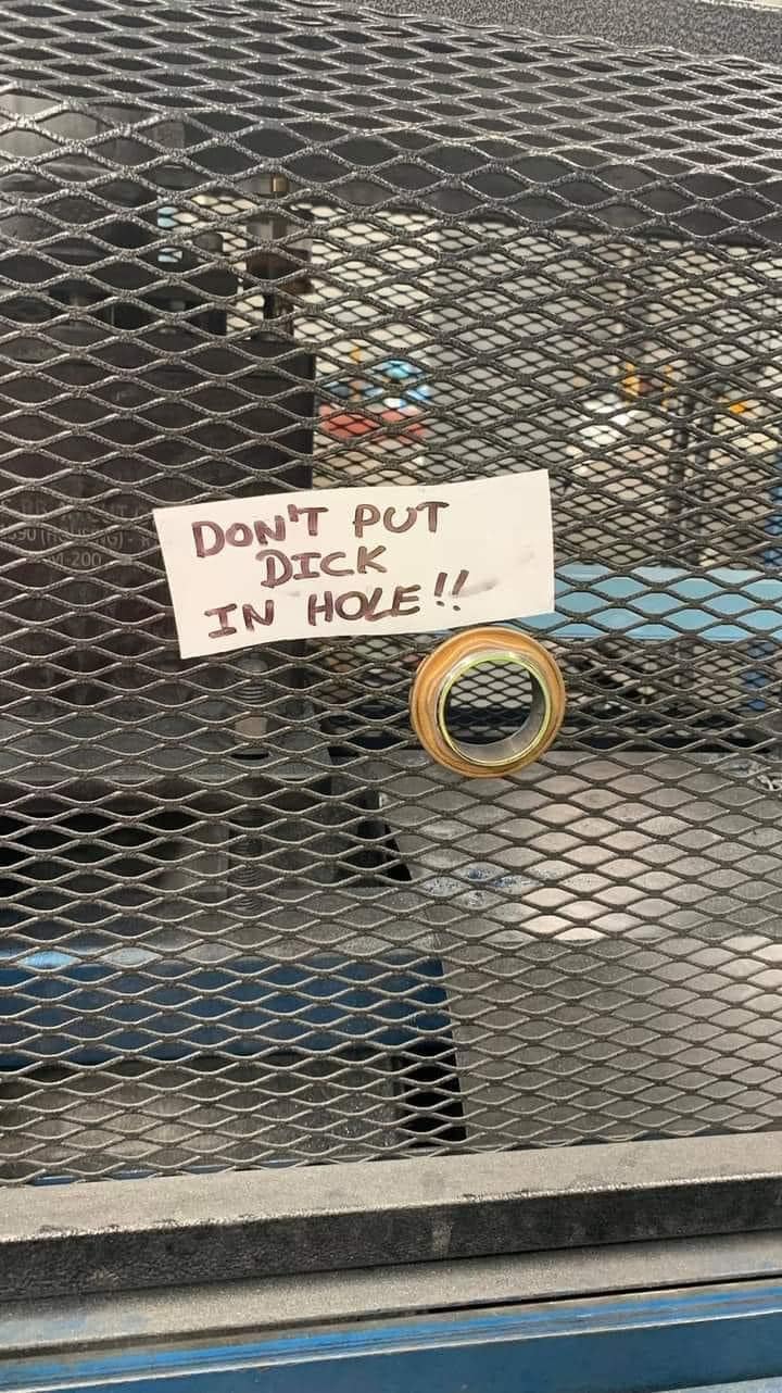 30 Funniest "Things In Places Where It Shouldn't Be" Memes 8 Don't put d in hole