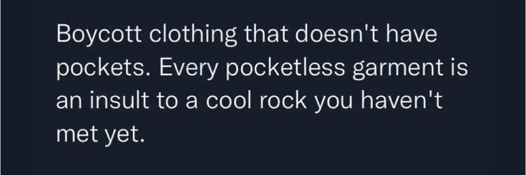 pocketless garment