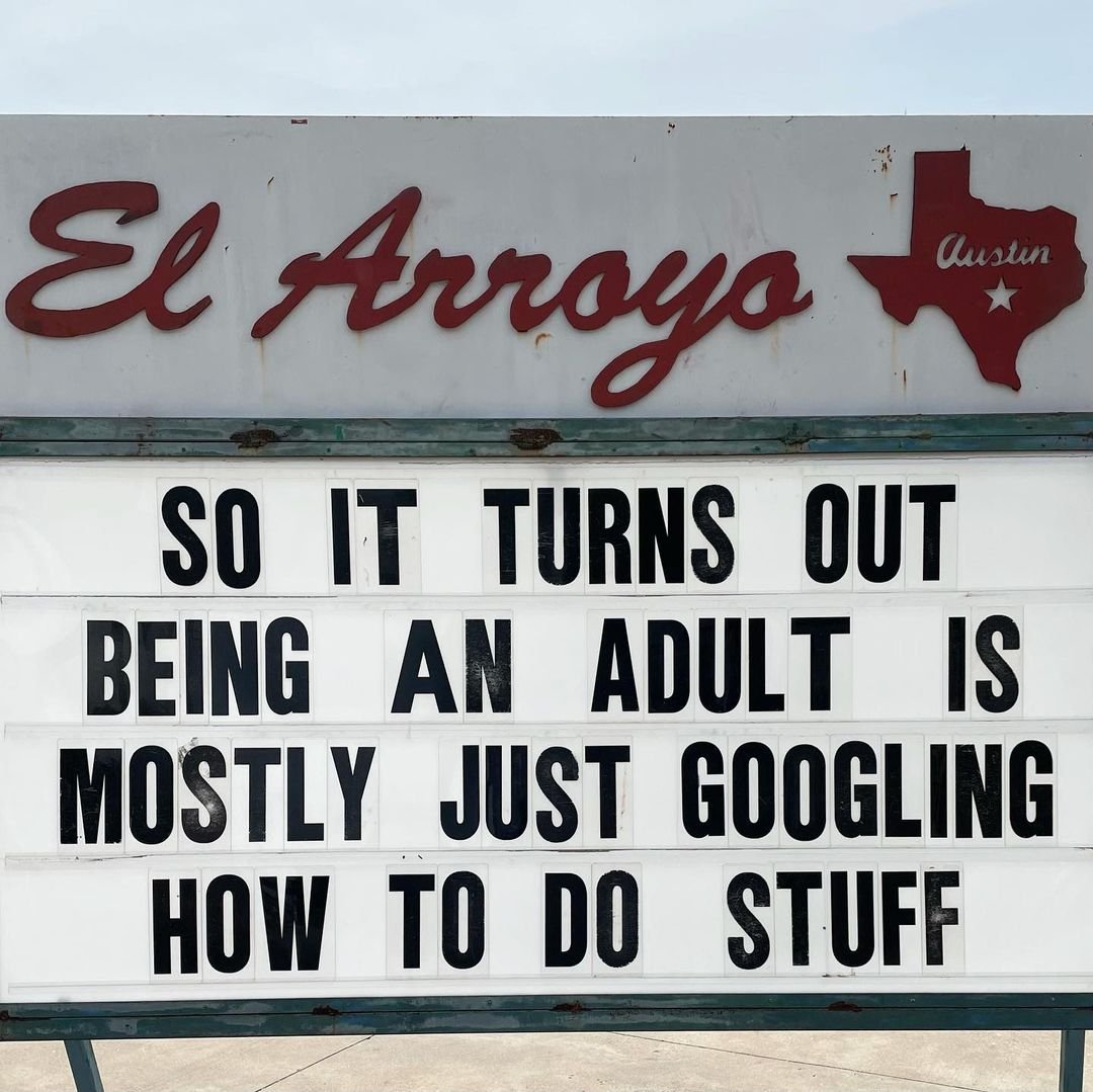 30 Witty & Funny El Arroyo Signs That Deserve A Standing Ovation - Funny
