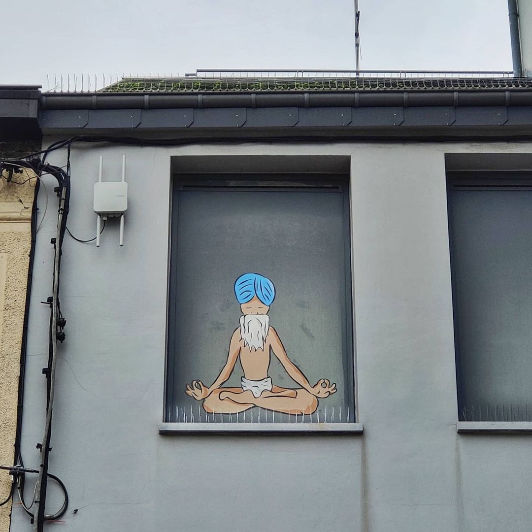 25 Ordinary Streets Turned Into Hilarious Street Art Canvases By Oakoak 13 Meditation Baba - street art
