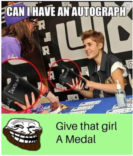 Belieb It or Not: 15 Hilarious Justin Bieber Memes 4 Can I have An Autograph Justin Bieber Memes