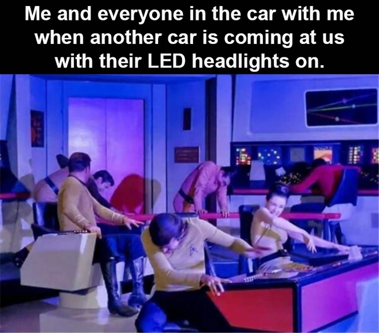 20 Hilarious Gems That Prove Laughter is Contagious! 19 Me and everyone in car