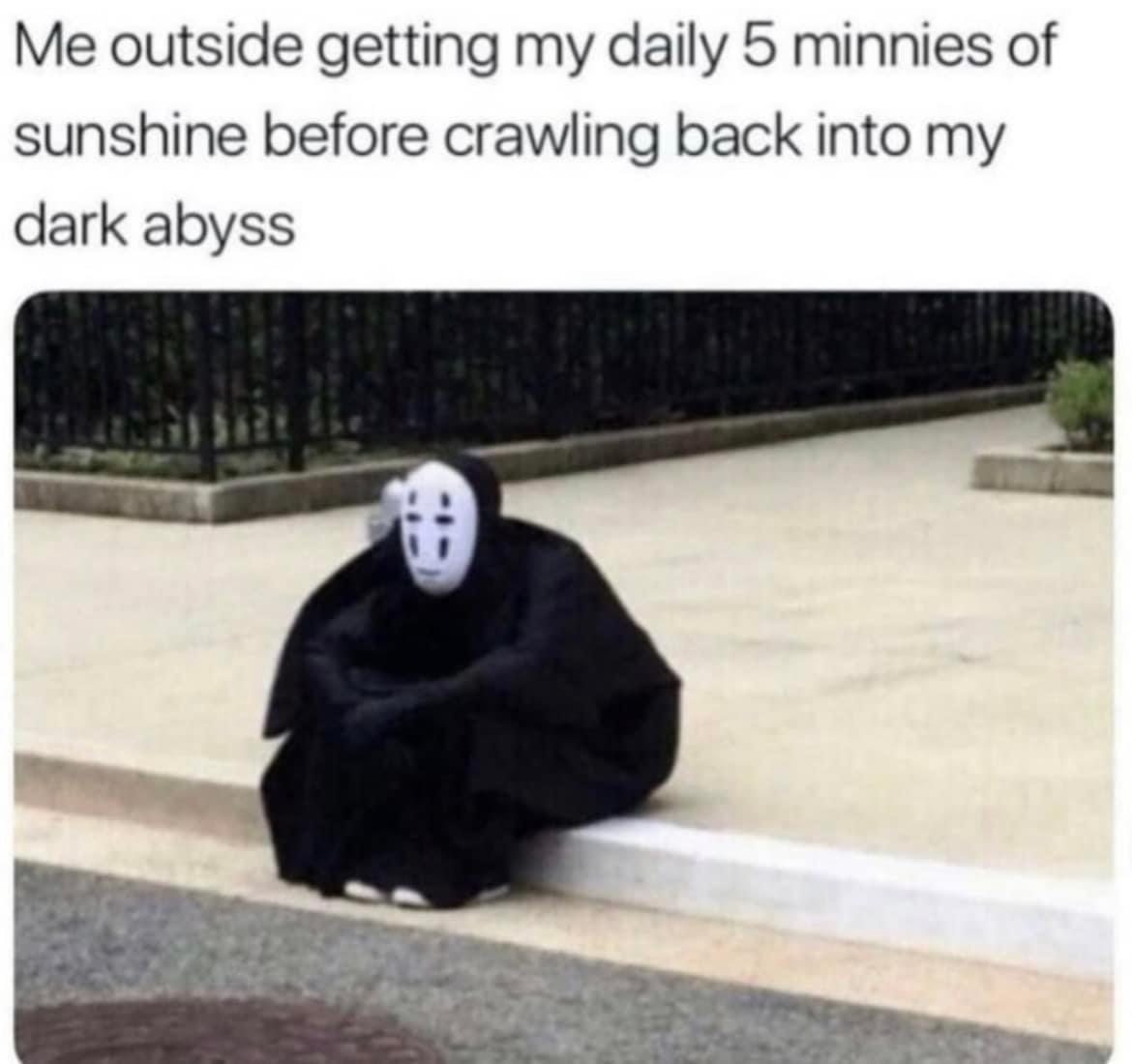 24 Silly Memes That Will Make You Wonder What's So Funny 2 Getting my dail 5 minnies of sunshine - Silly Memes