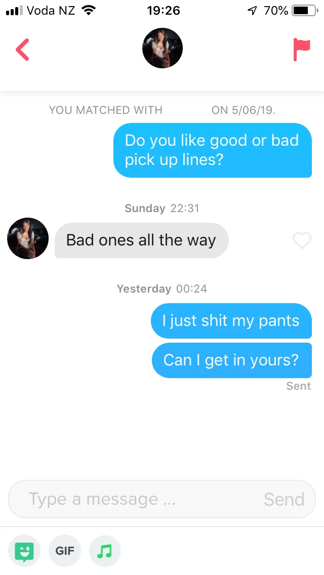 15 Tinder Chat Up Lines That Will Leave You Speechless 8 Good or bad pickup lines - Tinder Chat Up Lines