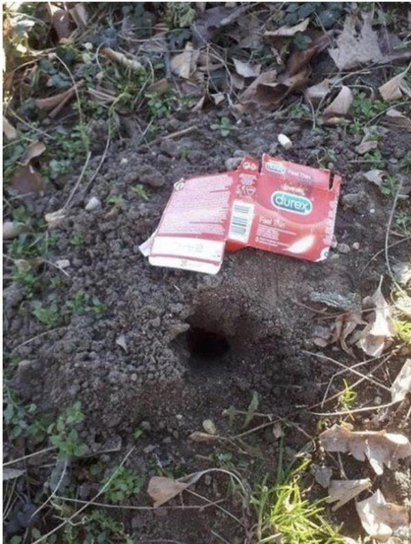 20 Photos That Raise More Questions Than Answers 9 Hole in ground - Photos That Raise More Questions Than Answers