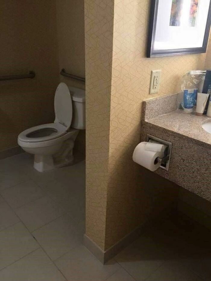 20 Fail Images That Will Leave You Shaking Your Head 20 Toilet paper fail