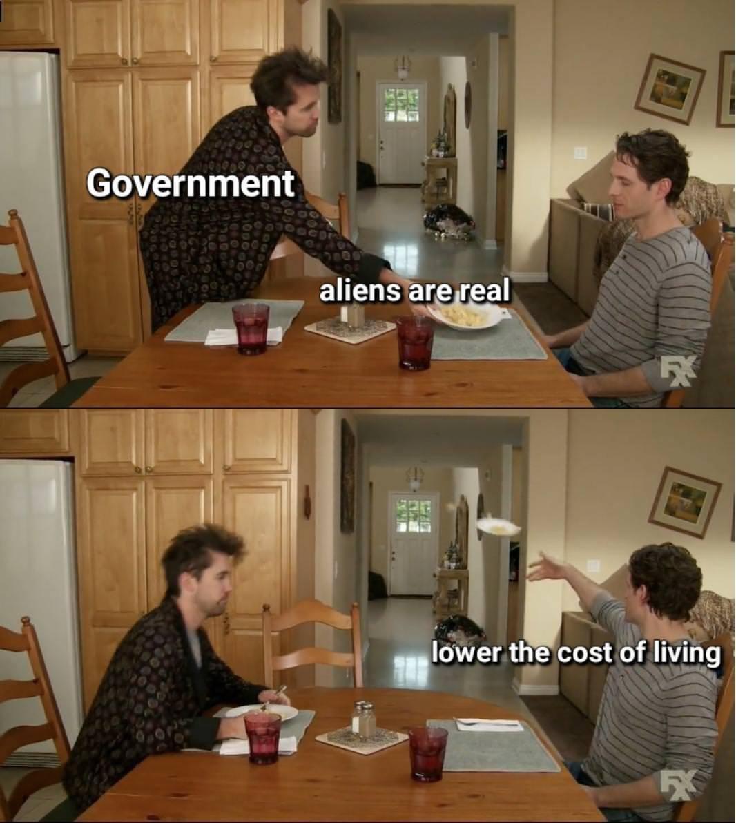 18 Memes for a Riotous Good Time 1 aliens are real