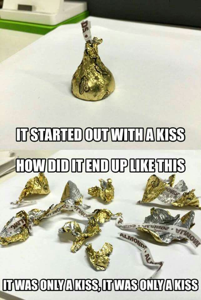 30 Music Memes That'll Replay in Your Mind On Repeat 12 Its started out with akiss