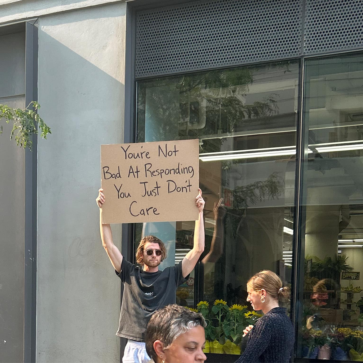 "Dude With Sign" Is The Hero We Need: A Roundup Of His Most Valuable Messages 2 Bad at responding