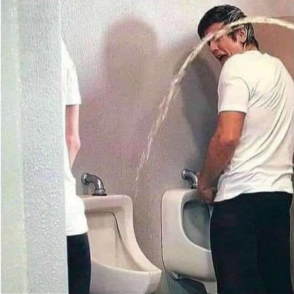 30 Cursed Pics to Infuse Your Day with Weird Vibes, As Shared On This IG Page 10 Cursed pee - cursed pics