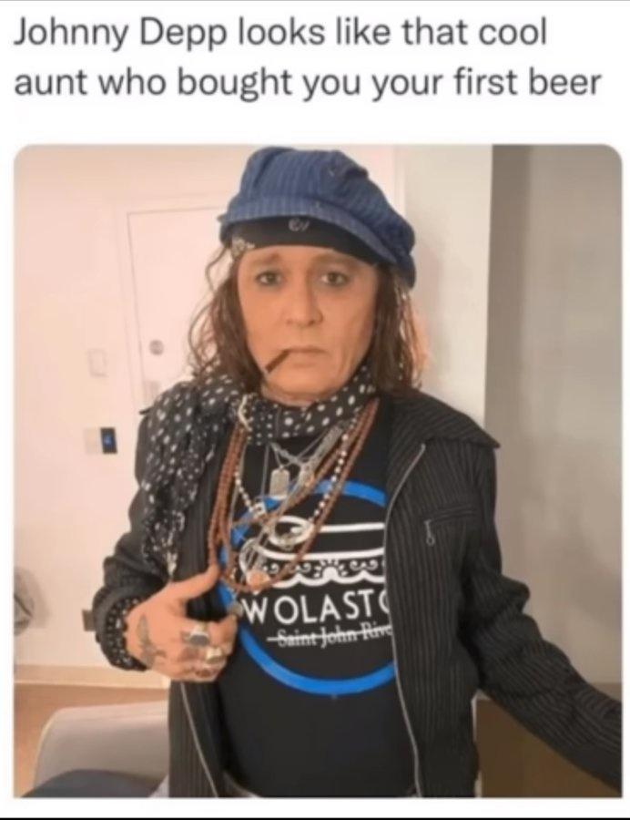 25 Memes to Rescue You from the Monotony of Adulting 6 Jhonny depp looks like cool aunt