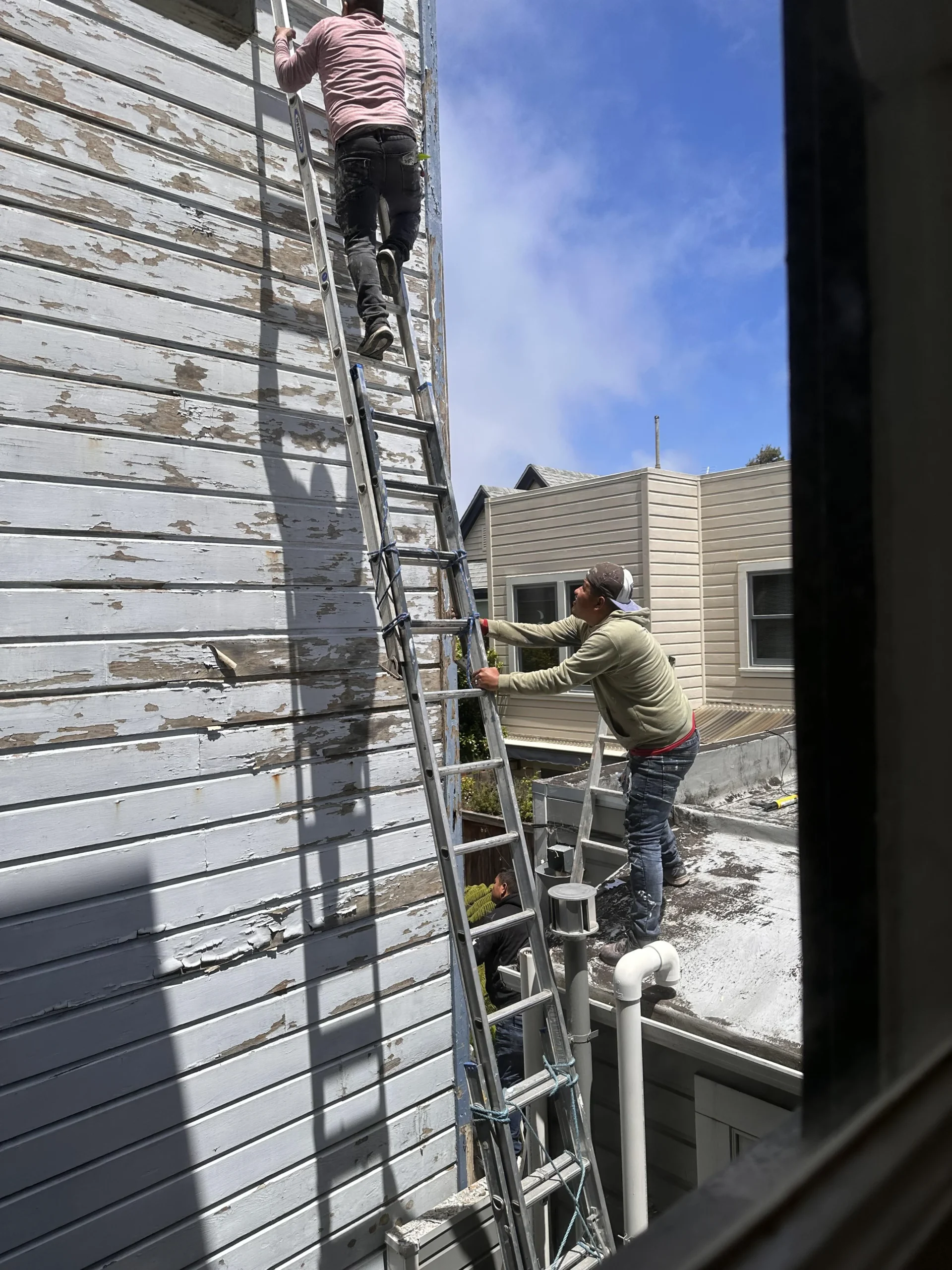"OSHA Violation But OK": 20 Risky Acts of Workplace Safety Defiance 18 Three ladders tied together, triple safety - OSHA Violation