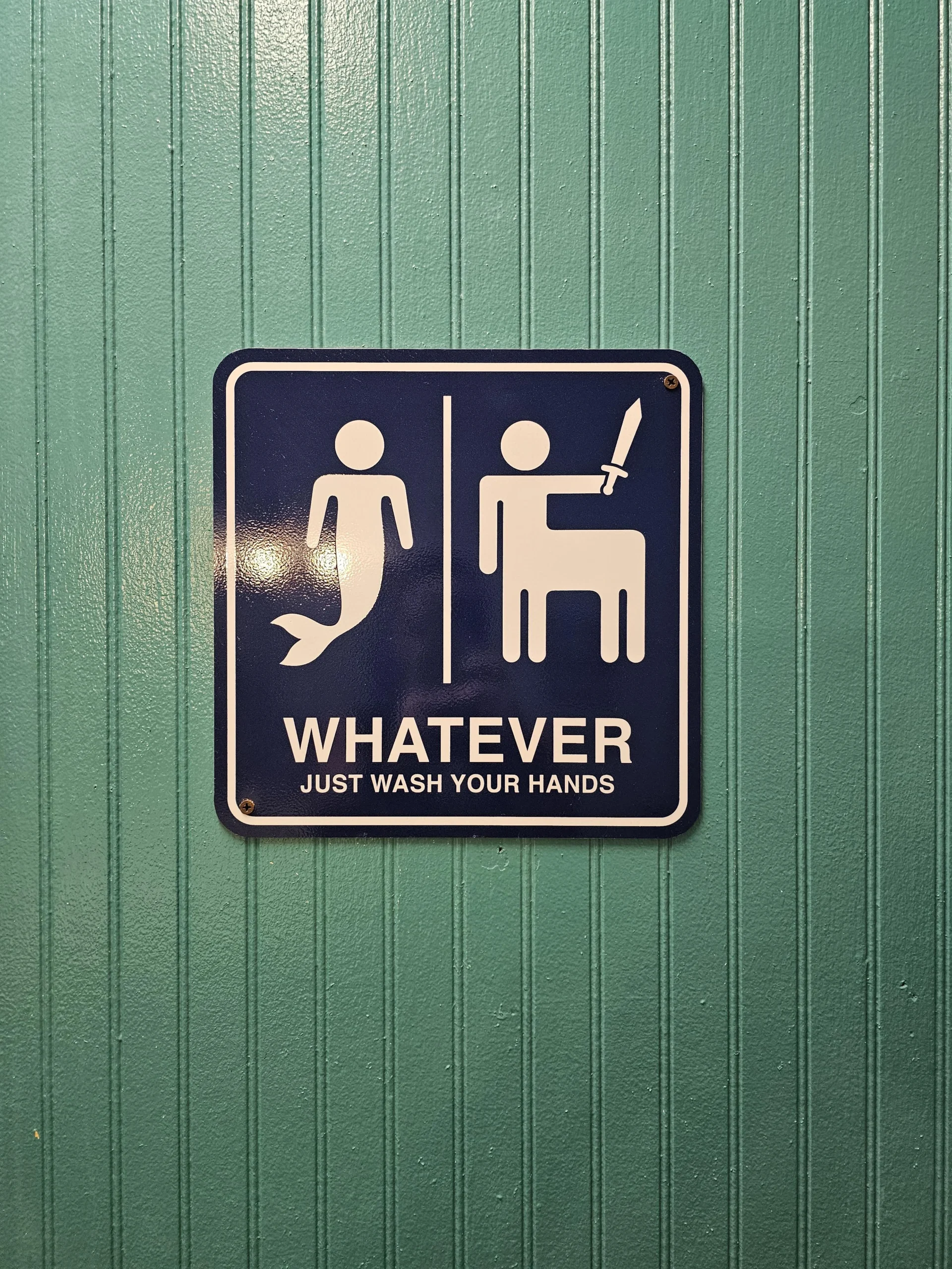 25 Times Bathroom Humor Turned Ordinary Bathrooms into Comedy Gold 22 Bathroom sign