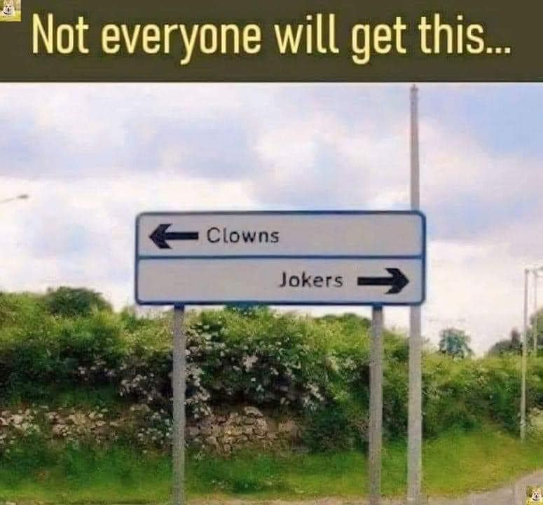 25 Hilarious Signs That Are Too Funny to Ignore 13 Not everyone will get this - Hilarious Signs