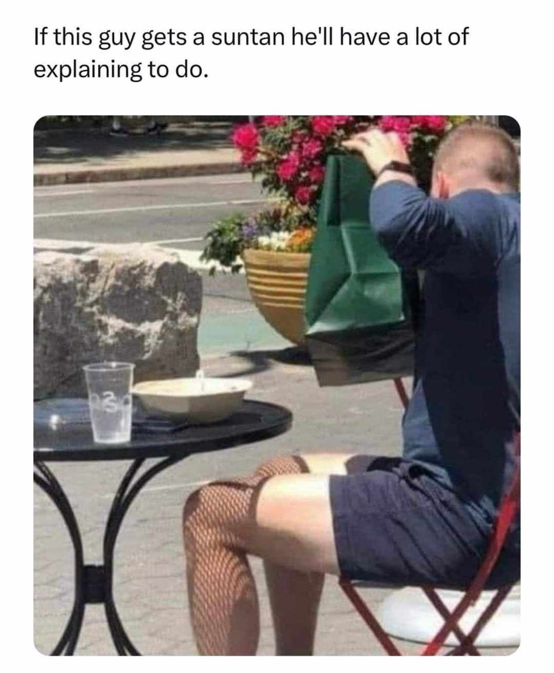 20 Memes That Turned Monday into Fun-day 13 This guy gets a sub tan