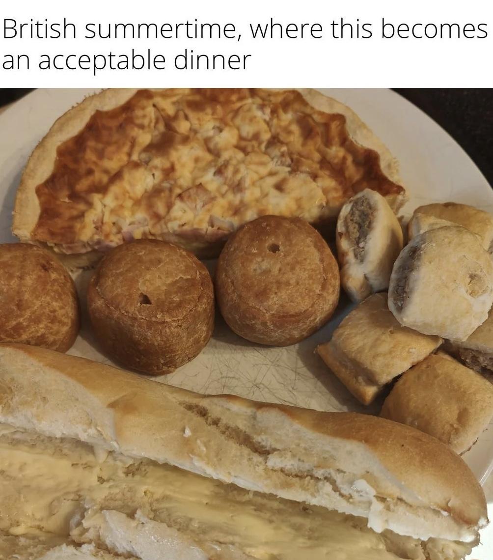 20 Memes to Confuse, Amuse, and Make You Lose Track of Time - 2 British summer time