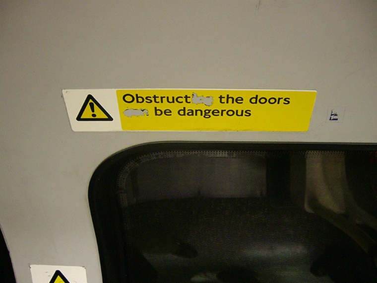 40 Pieces Of Graffiti That Prove World Is Your Canvas 14 obstruct the doors