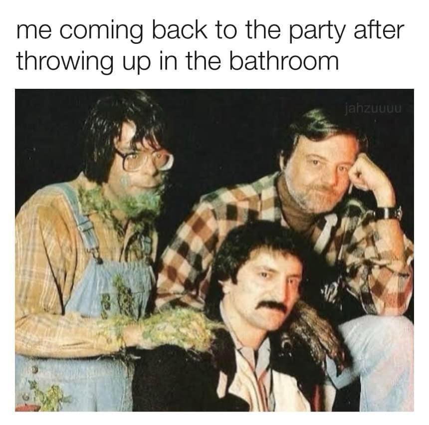 25 Monday Memes to Start Your Week Off Right 21 Coming back to party