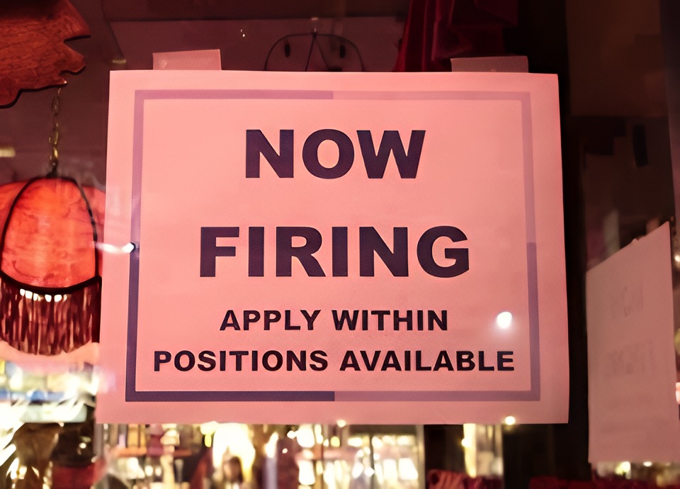 30 Unexpected Signs That Will Totally Throw You Off 22 Now firing