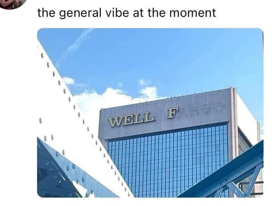 A Mountain Of Random Memes For Bored Brains - FG