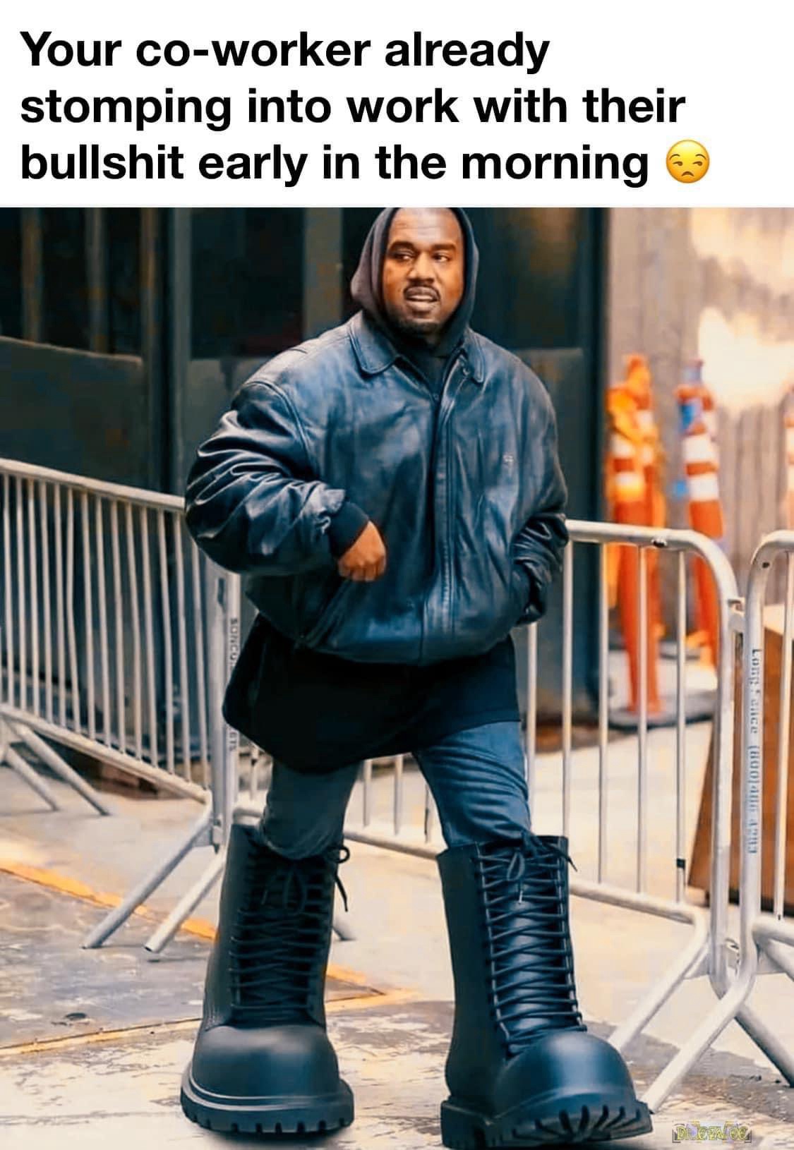 30 Memes That Are the Perfect Excuse to Procrastinate 29 Your coworker