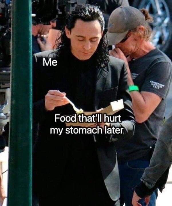 20 Memes That Could Be Art or Nonsense (You Decide) 9 foo thatll hurt my stomach