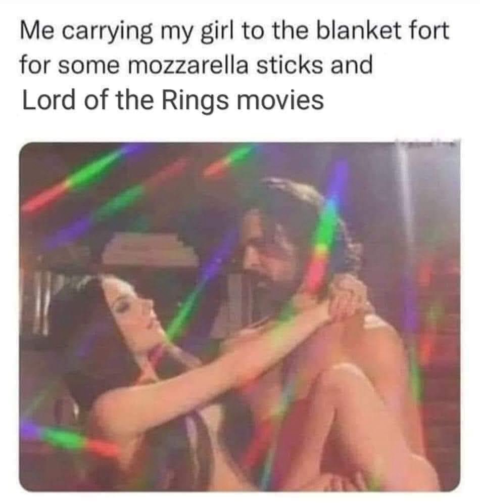 20 Memes That Are the Lovechild of Chaos and Comedy 1 Blanket fort