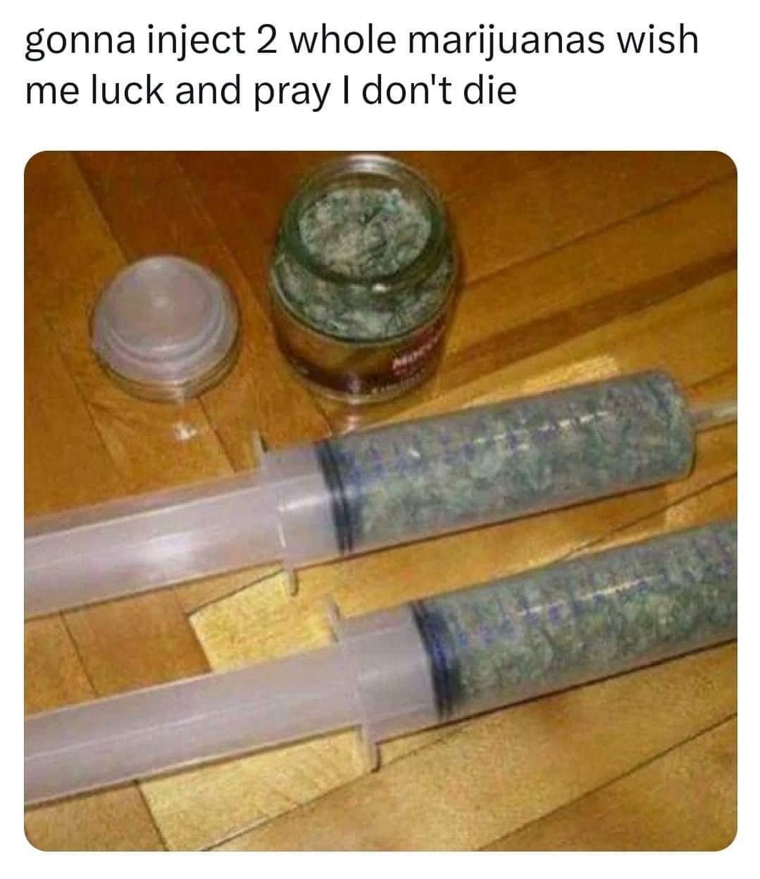 20 Memes That Make Absolutely No Sense… and That’s the Point 10 Gona inject