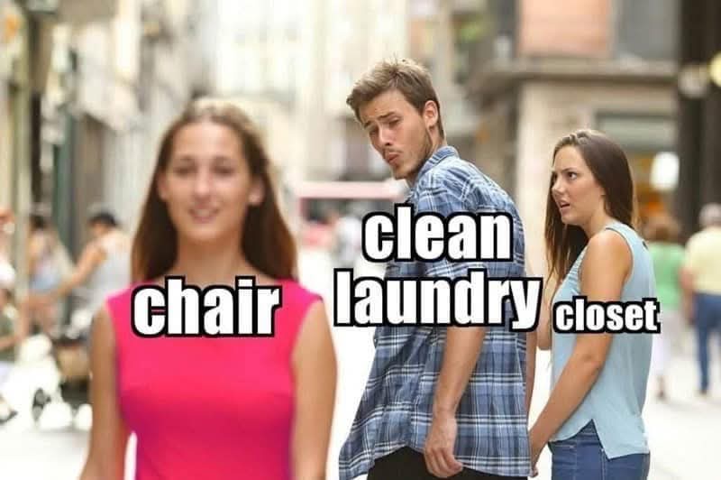 20 Memes That Are Probably Talking Behind Your Back 4 Clean laundry