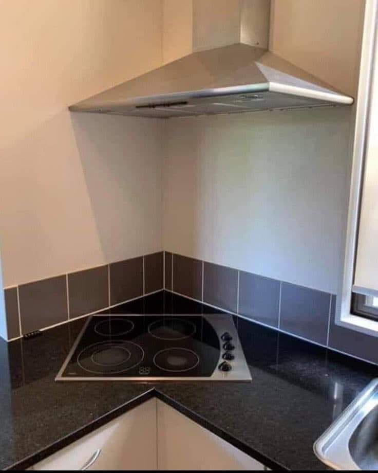 20 Architecture Fails That’ll Give You Anxiety 14 Kitchen exhaust fan