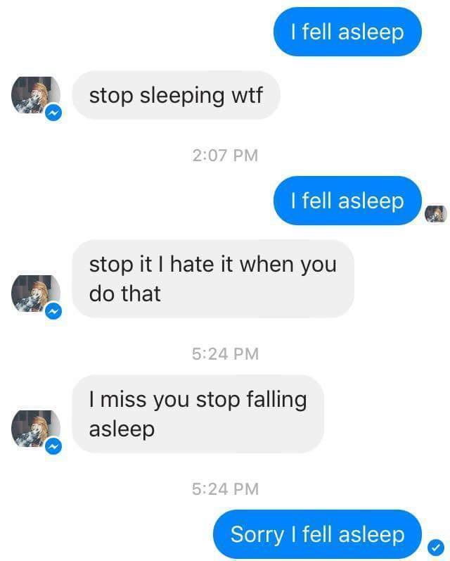 24 Memes That Are More Unhinged Than Your Group Chat 9 I fell asleep