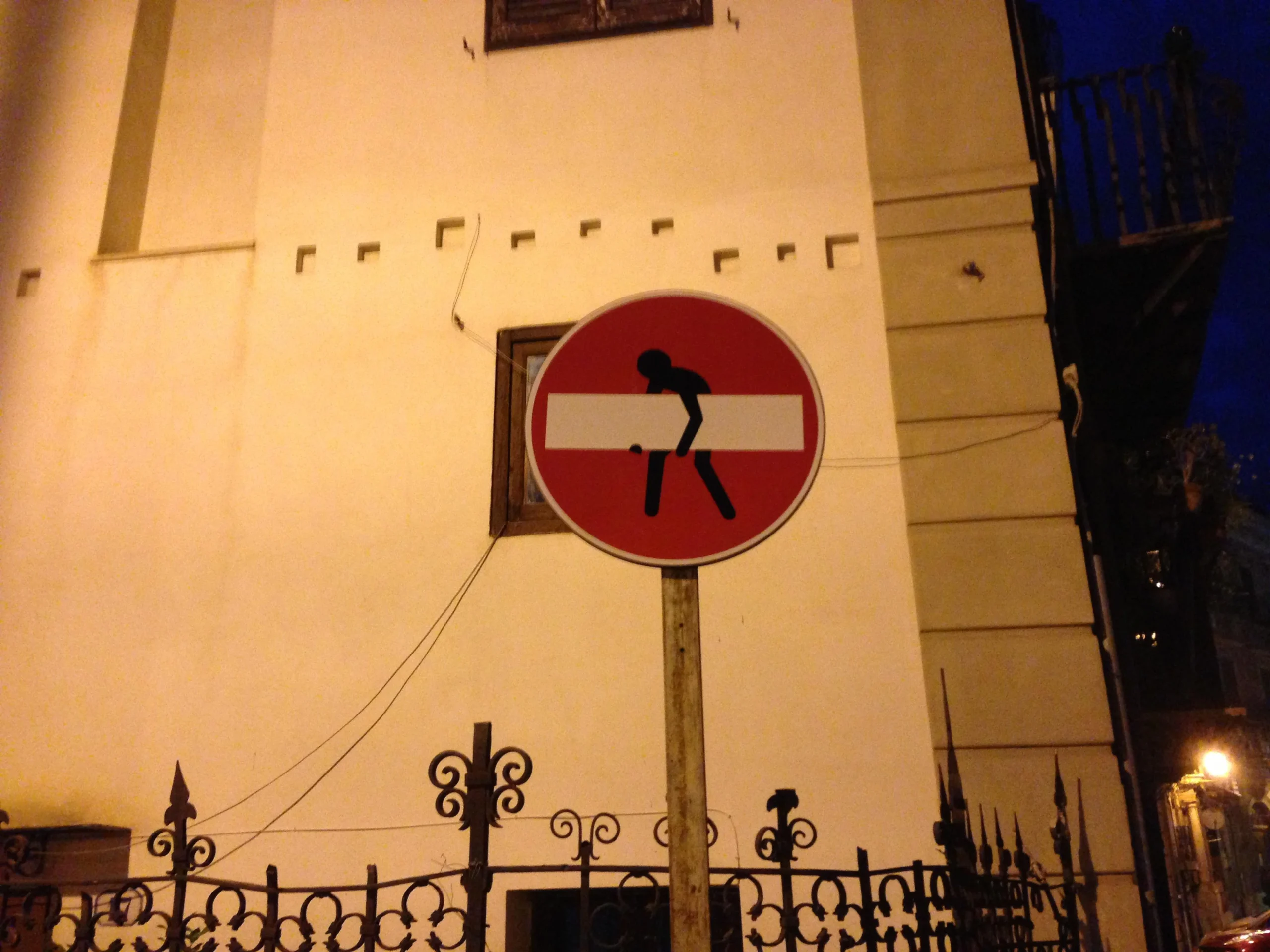 20 Times Mild Vandalism Made the World a Funnier Place 1 Access denied