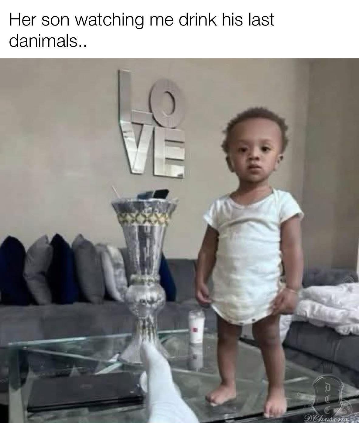 20 Memes That Take a Left Turn into Absurdity Without Warning 8 Her son watching me