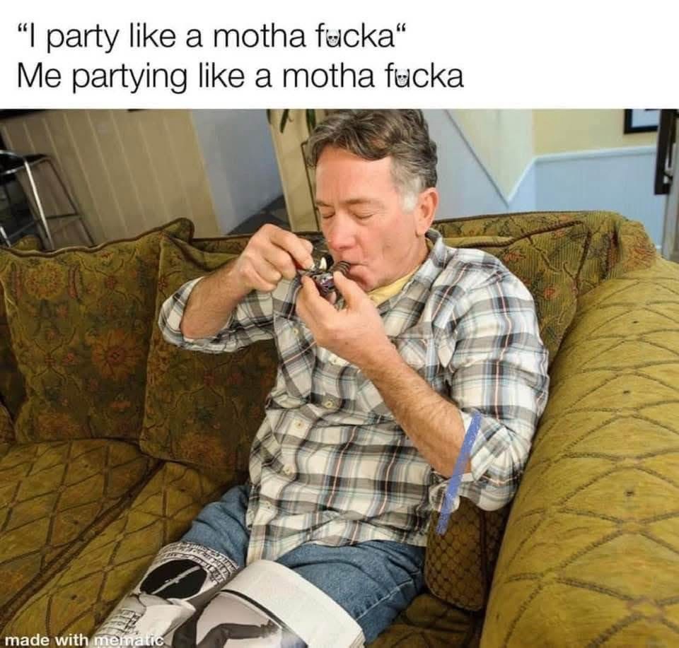 20 Memes That Are 90% Funny, 10% Naughty 7 I party