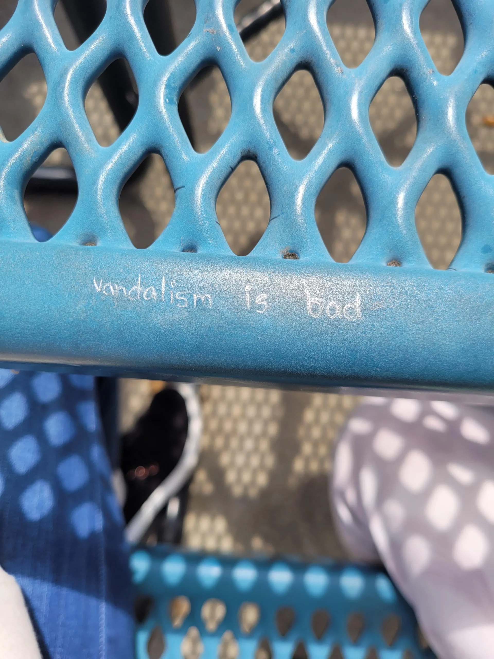 20 Times Mild Vandalism Made the World a Funnier Place 12 PSA at a middle school