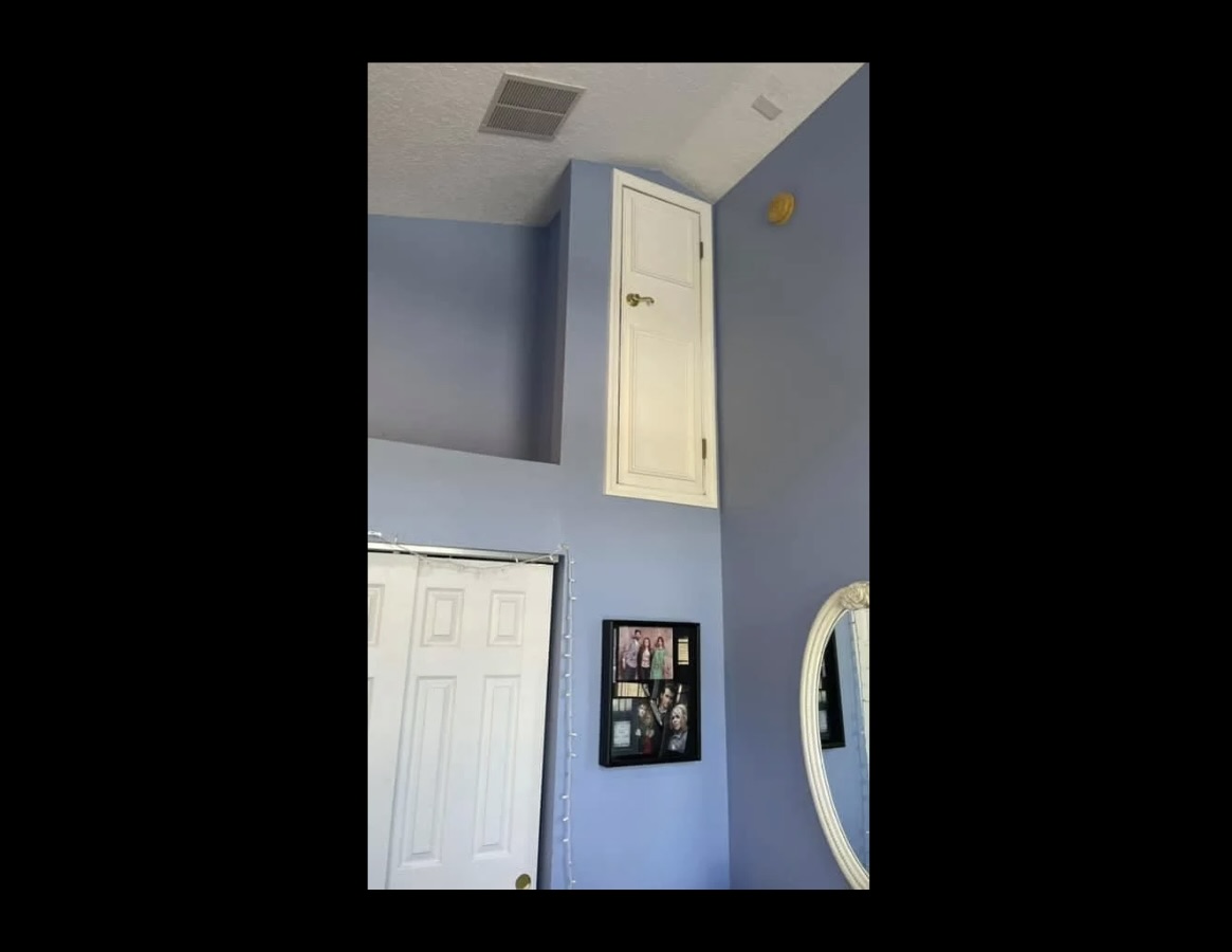 Real Estate Photos That Deserve Their Own Horror Movie - FG