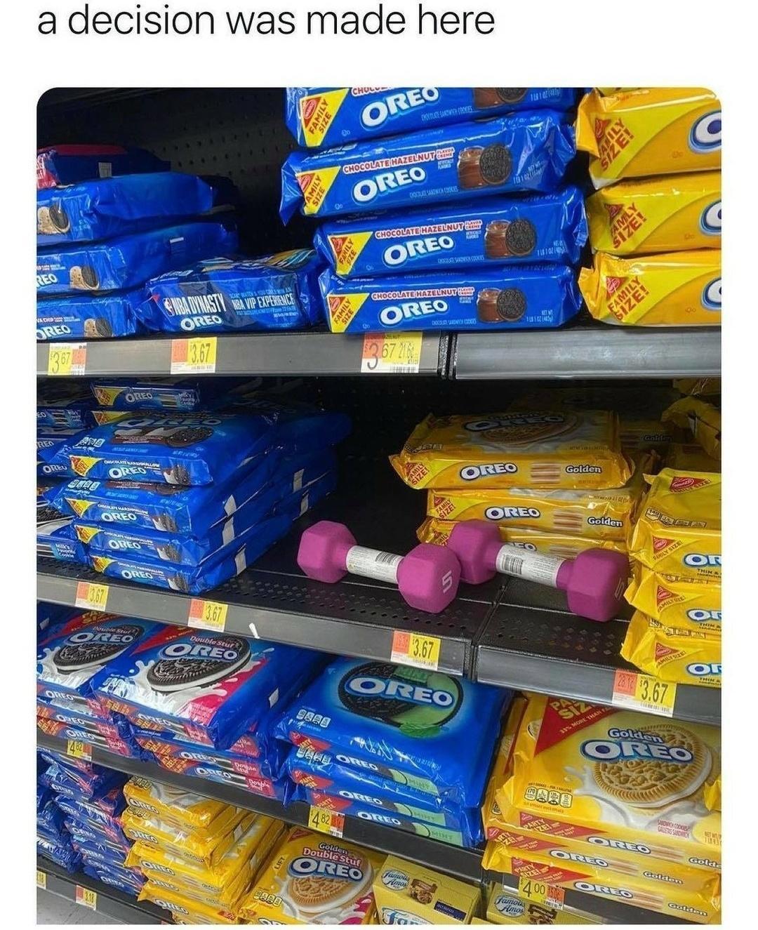 30 Memes I Sent My Crush, Because Who Needs Pickup Lines? 25 Descision was made