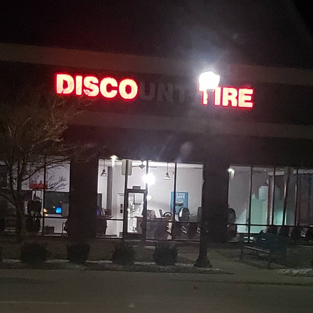 35 Neon Sign Fails That Light Up the Night for All the Wrong Reasons 34 Disco tire