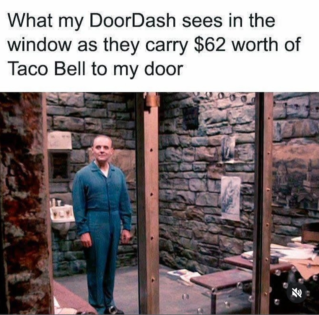 35 Memes That Are the Wildest Ride Your Sense of Humor Has Ever Taken 34 What my doordash sees
