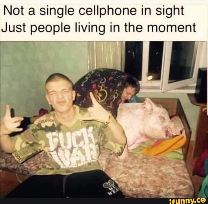 30 'Not A Cell Phone In Sight' Memes: A Comic Tribute to a Time Before Smartphones 32 Wild party