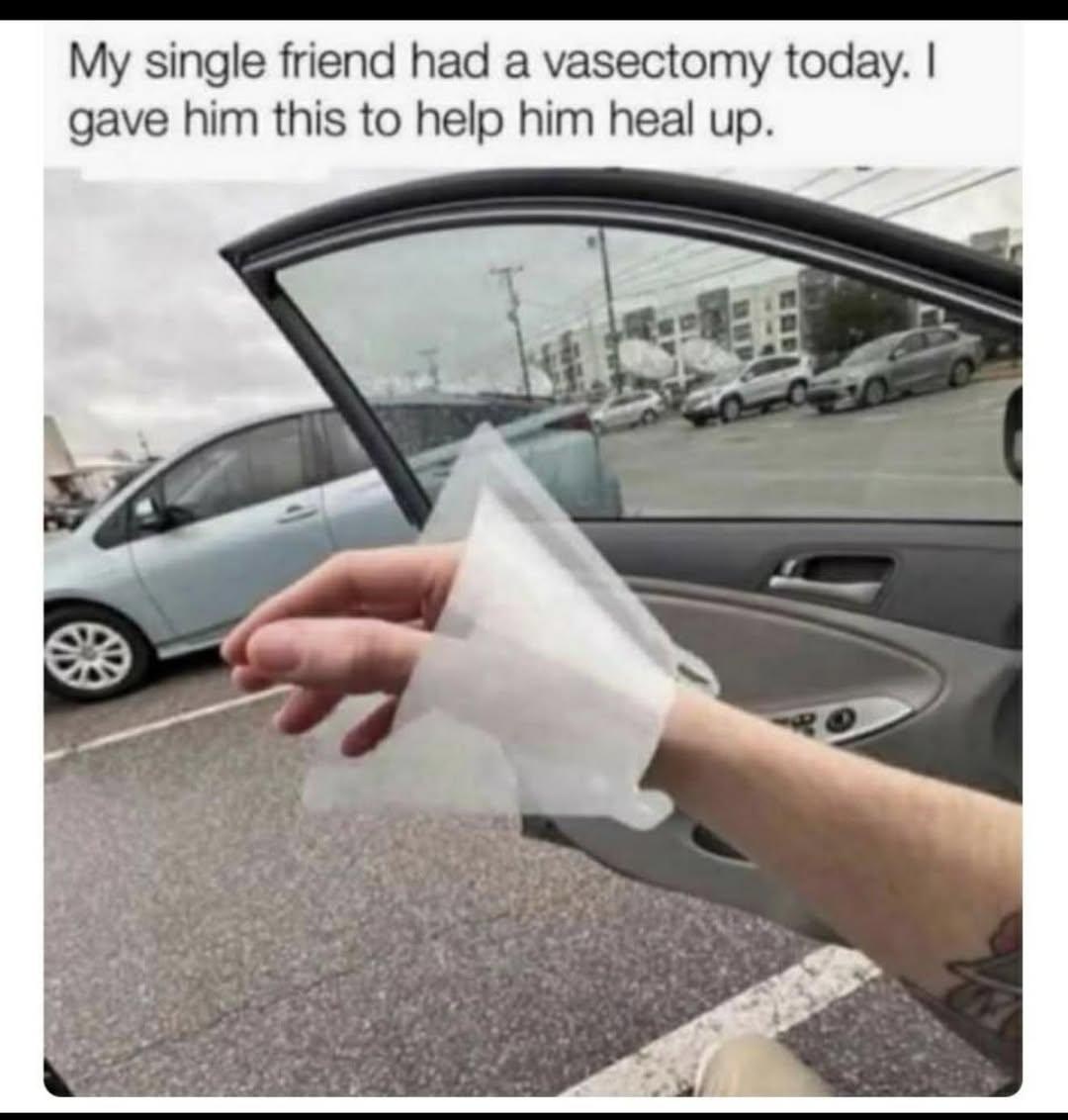 20 Memes That Are Half Art, Half Chaos, All Confusion 9 My single friend