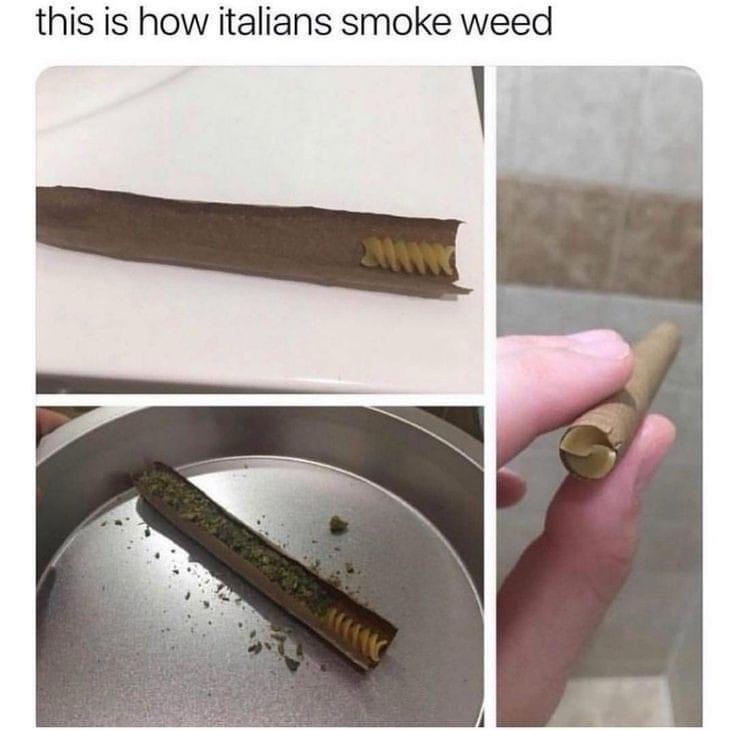 This is how italians smoke