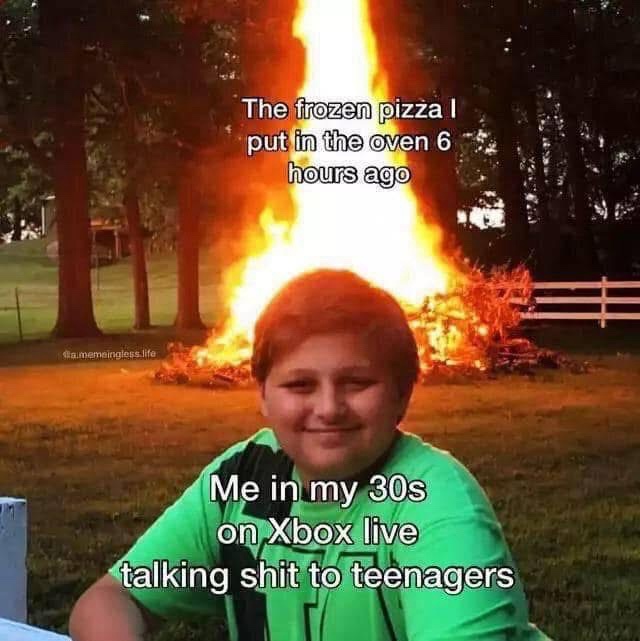 40 Memes to Make Your Day Slightly Less Sensible 38 he frozen pizza in microwave
