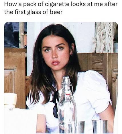 20 Memes That Should Come With Elevator Music 4 How cig looks at me