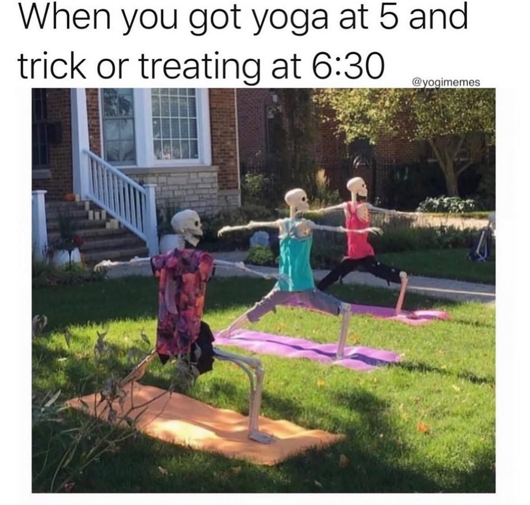40 Hilarious Yoga Memes To Celebrate International Yoga Day 42 When you got yoga at5