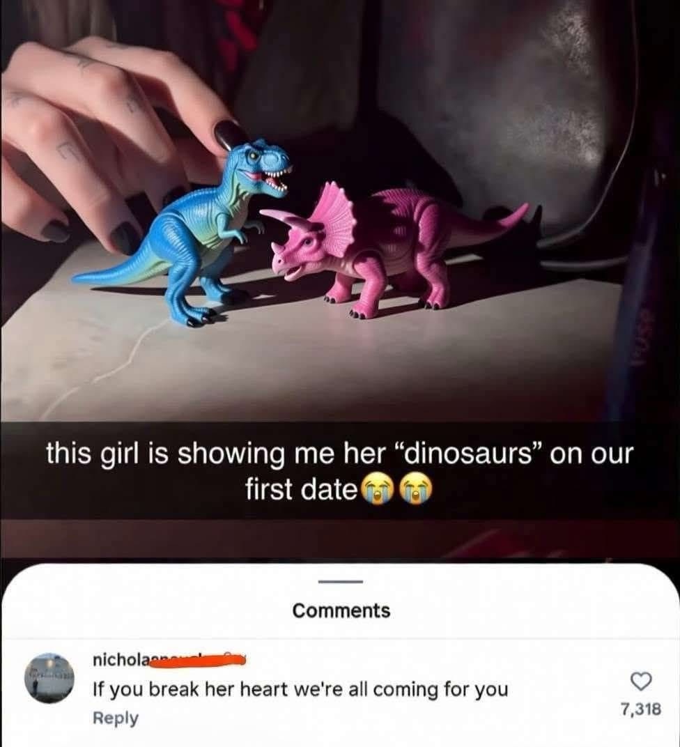 20 Memes That Feel Like Context Took the Day Off 14 Showing dinsaurs