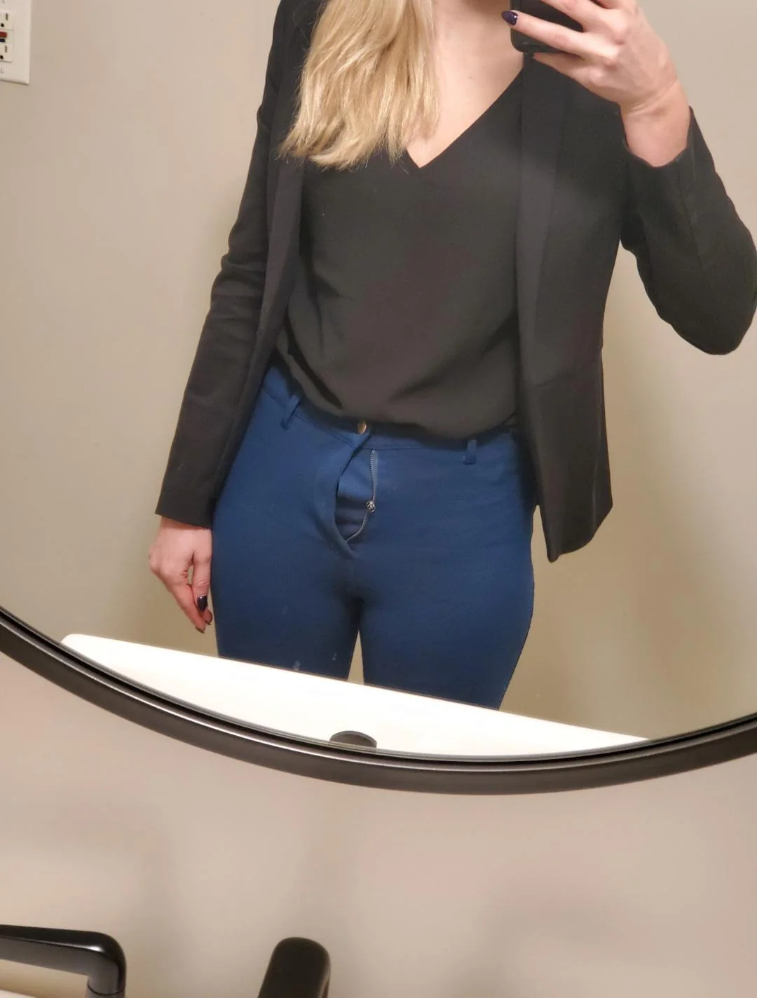 20 Funny Unfortunate Fails That Started Bad and Somehow Got Worse 5 First day on the new job