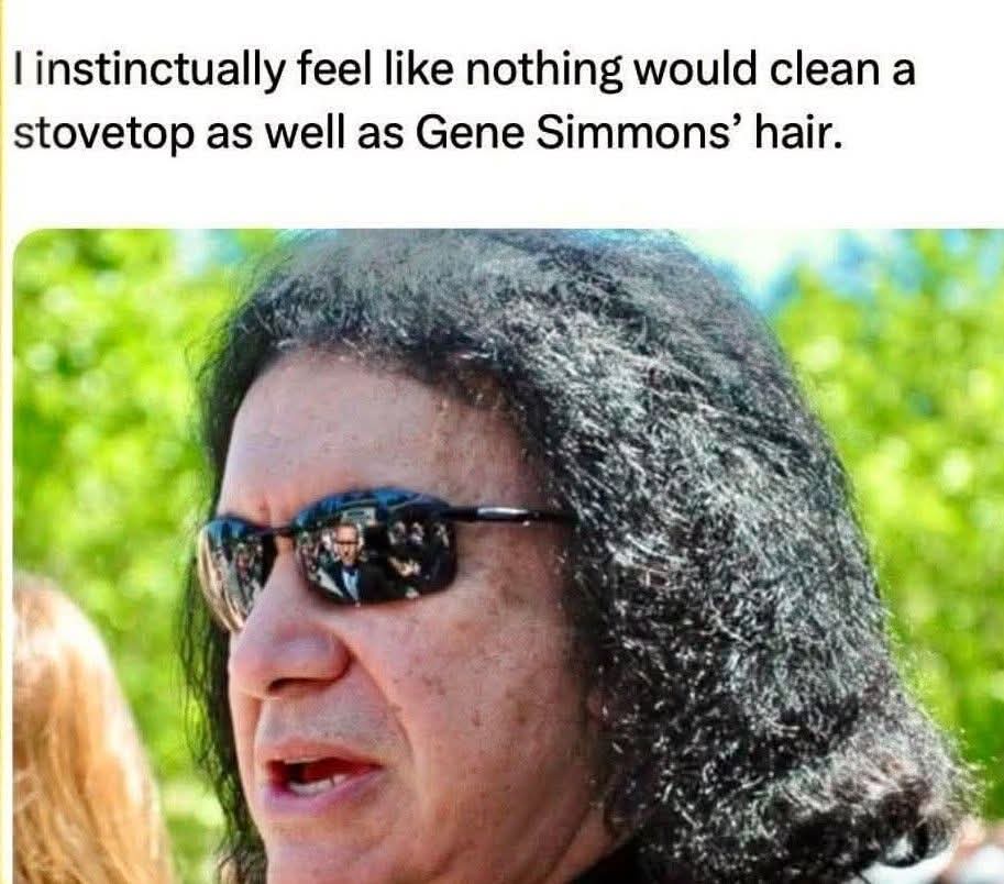 20 Random Memes That Exist for Absolutely No Reason and That’s the Reason 13 Nothing would clean a stovetop