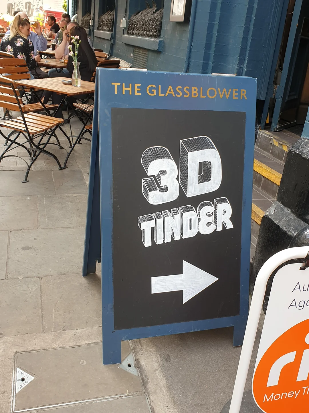 20 British Signs That Feel Aggressively Polite 4 A sign outside a pub in London