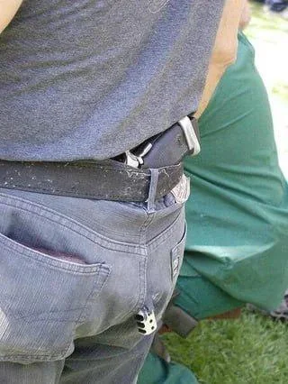 20 Funny Images That Made People Stop and Go “Hmmmmm” 4 Better out than in I suppose